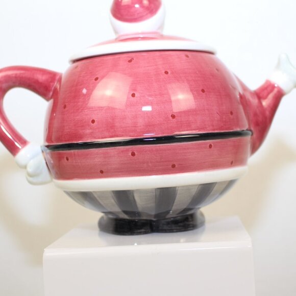 Santa Teapot - Picture 4 of 7